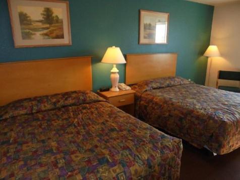 Herington Inn And Suites 외부 사진